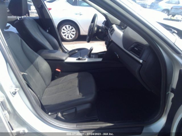 WBA8A9C53JAH14521 BMW 3 Series 320i