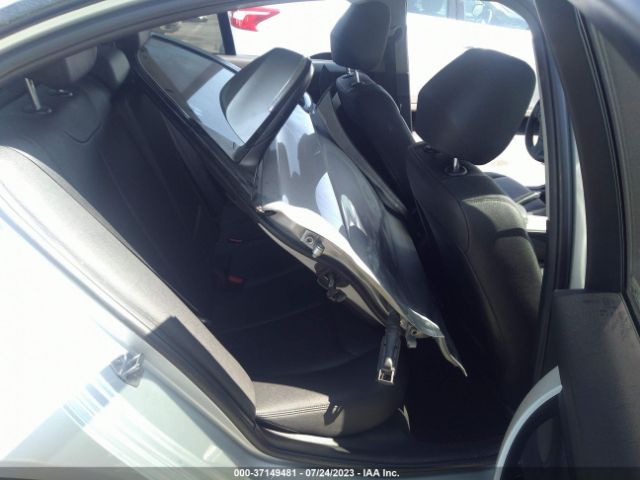 WBA8A9C53JAH14521 BMW 3 Series 320i