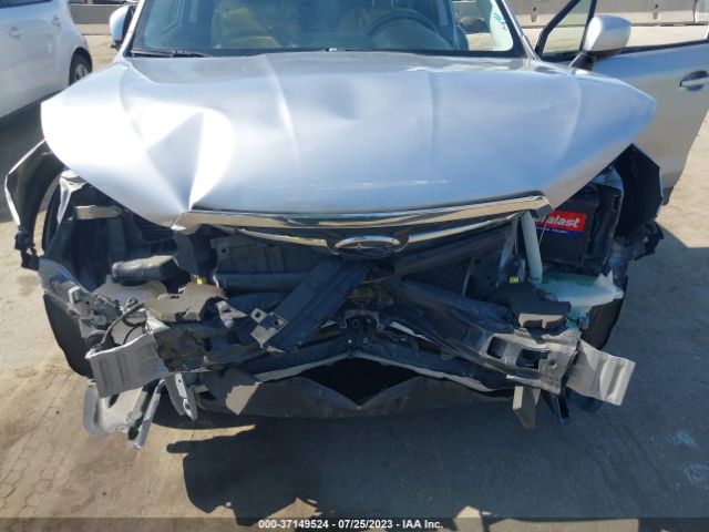 JF2SJAEC8HH415998 Subaru Forester Premium