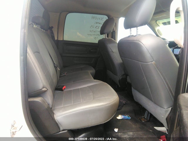 2017 RAM 2500 TRADESMAN VIN: 3C6TR4CT3HG662637