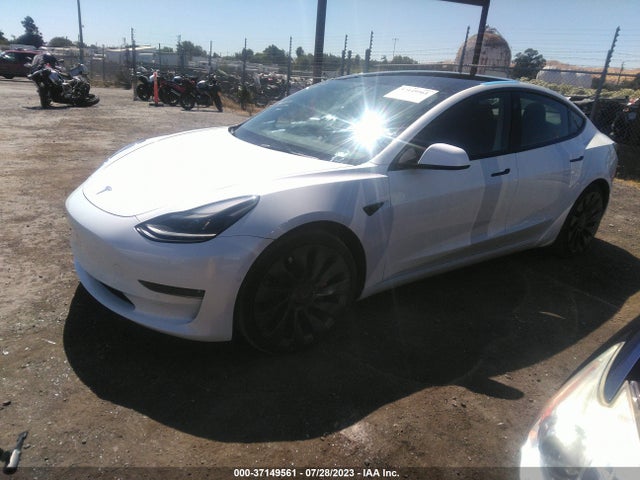 Tesla Model 3 Performance 2022 5YJ3E1EC7NF130910 Image 2