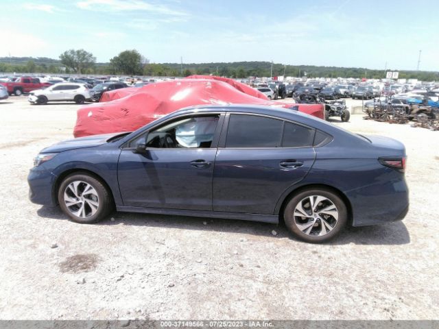 4S3BWAF69P3005814 Subaru Legacy Premium