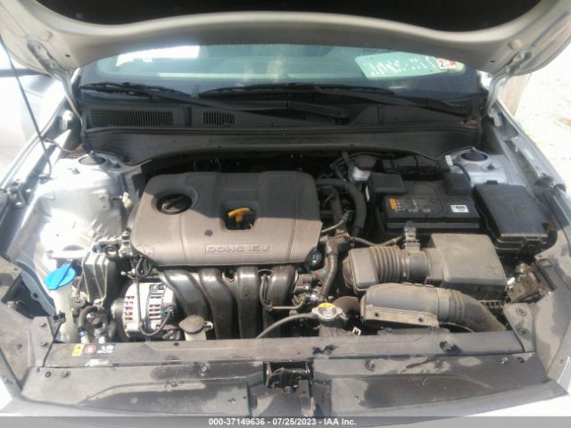 3KPF24AD0ME291979 KIA Forte Lxs