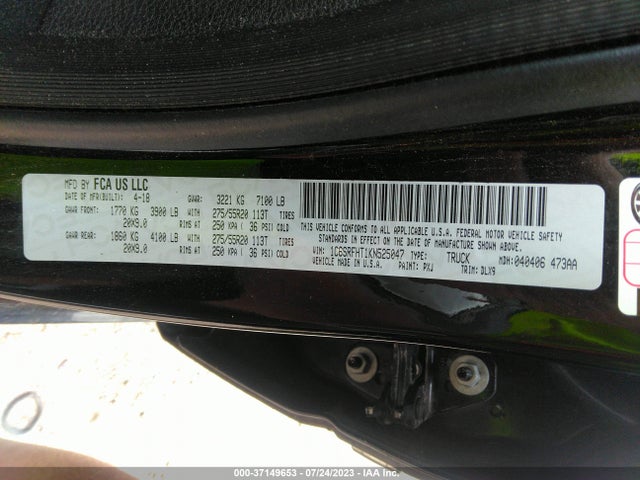 1C6SRFHT1KN525047 RAM 1500 Limited