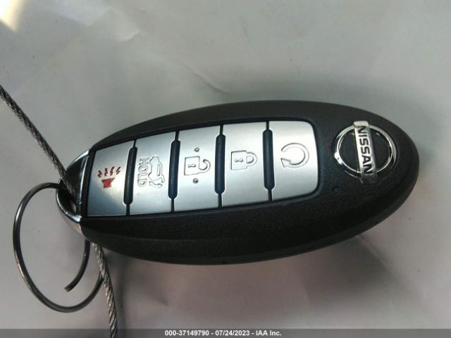 5N1AT2MT3KC803877 Nissan Rogue Sl