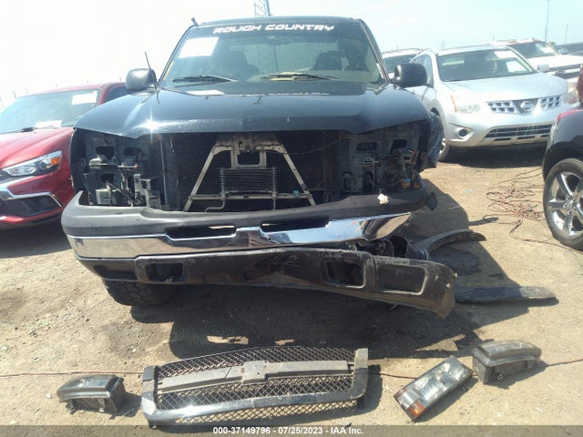 2005 CHEVROLET SILVERADO 1500 LS VIN: 1GCEK19B65E269415