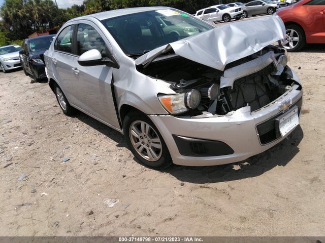 Chevrolet SONIC LT 2014 1G1JC5SH2E4215464 Image 1