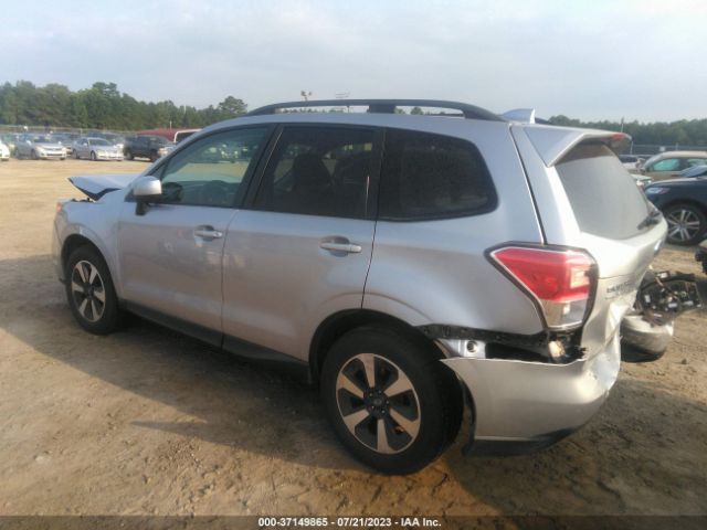 JF2SJAGC7HH422681 Subaru Forester Premium