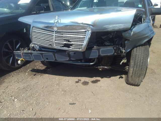 1991 MERCEDES-BENZ 190 E 2.6 VIN: WDBDA29D8MF795929