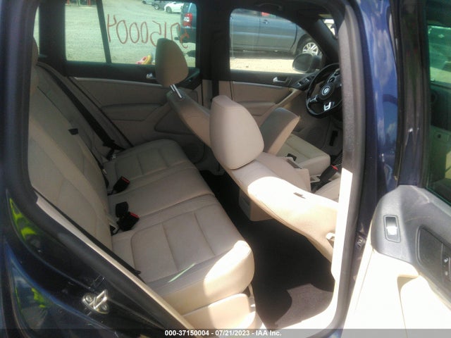 WVGAV7AX5GW044945 Volkswagen Tiguan R-line