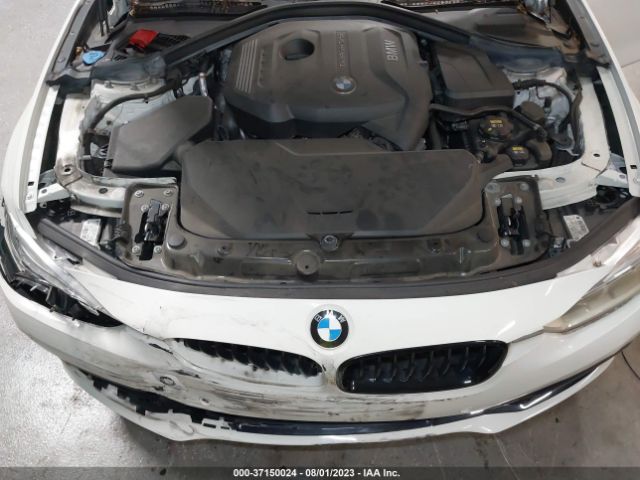 WBA8B9C5XJEE82537 BMW 3 Series 330i