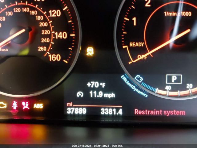 WBA8B9C5XJEE82537 BMW 3 Series 330i