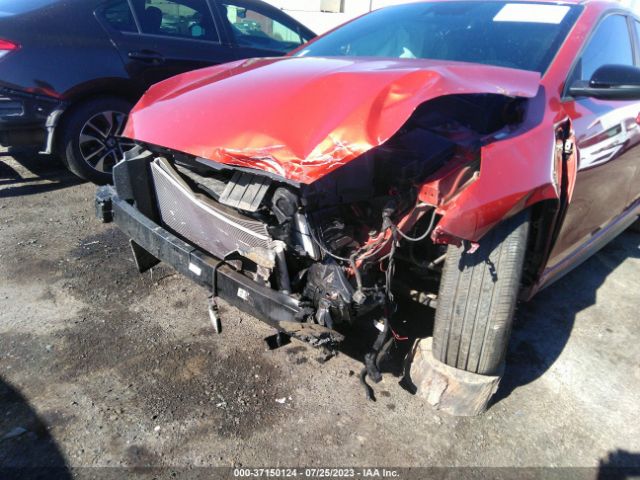 3KPF54AD9NE430824 KIA Forte Gt-line