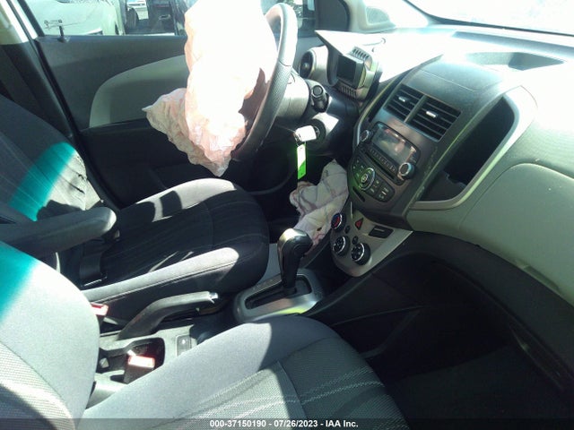 Chevrolet SONIC LT 2014 1G1JC5SH9E4199490 Image 7