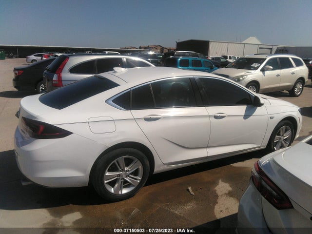 Buick Regal Sportback Preferred 2018 W04GL6SX9J1122610 Image 13