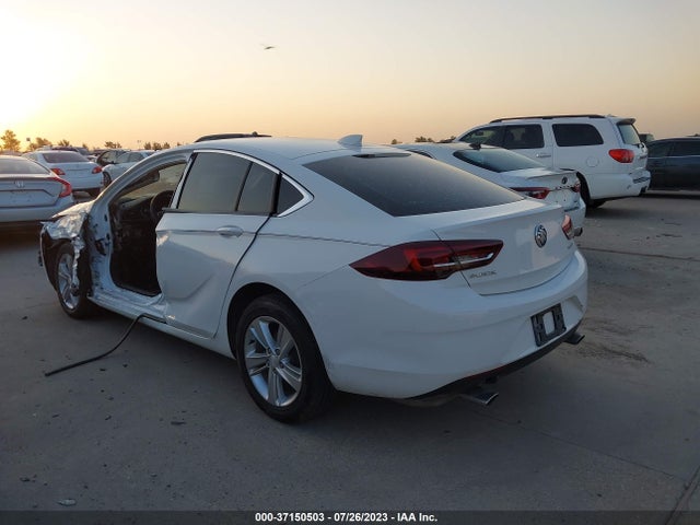 Buick Regal Sportback Preferred 2018 W04GL6SX9J1122610 Image 3