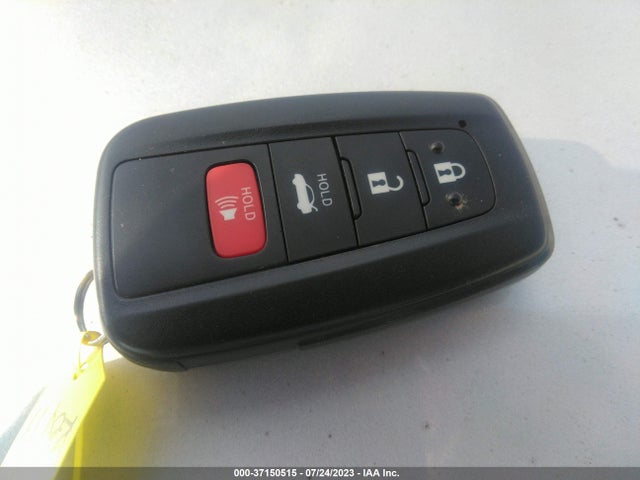 Toyota Corolla Hybrid Le 2022 JTDEAMDEXNJ050891 Image 3