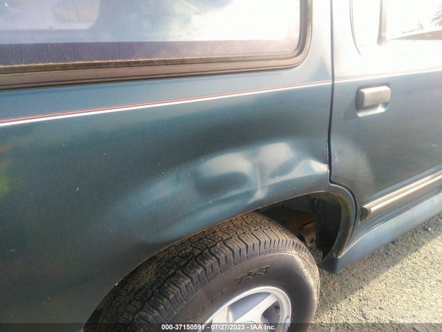 1993 FORD EXPLORER VIN: 1FMDU32X4PUC01674