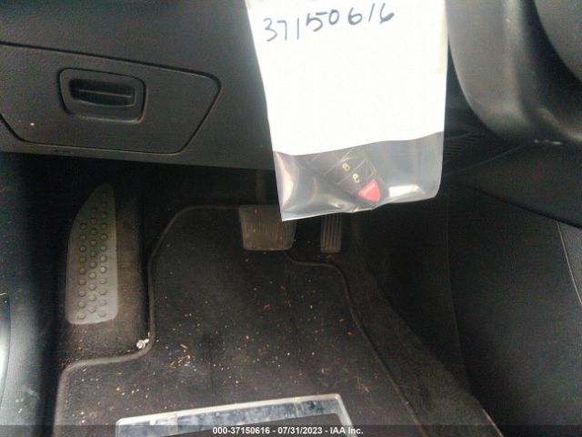 1C4PJLCX2JD523892 Jeep Cherokee Latitude