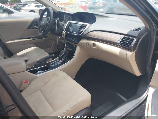 2017 HONDA ACCORD SEDAN EX VIN: 1HGCR2F76HA205185