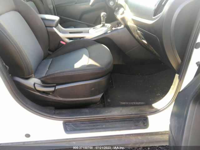 KNDPB3AC7G7867383 KIA Sportage Lx