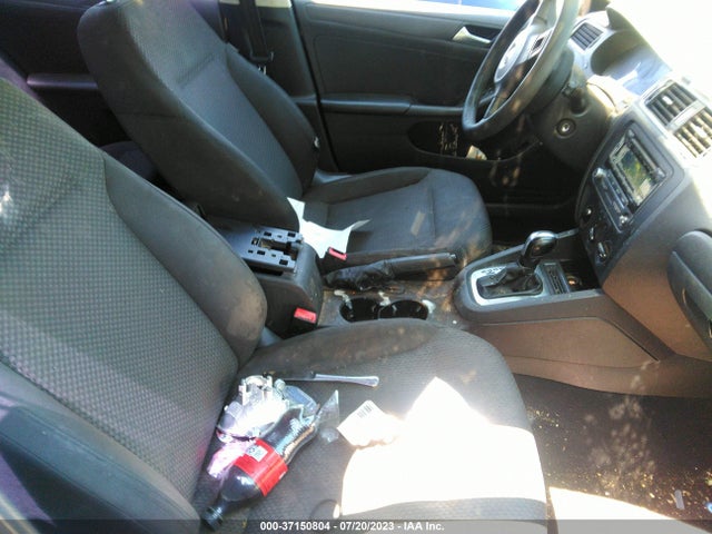 3VW2K7AJ2EM395495 Volkswagen Jetta Sedan S