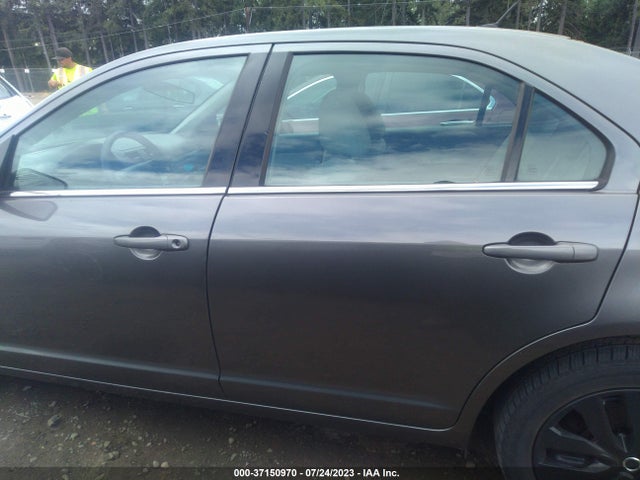 2010 FORD FUSION SE VIN: 3FAHP0HA0AR131996