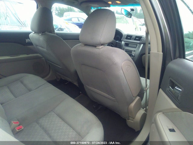 2010 FORD FUSION SE VIN: 3FAHP0HA0AR131996
