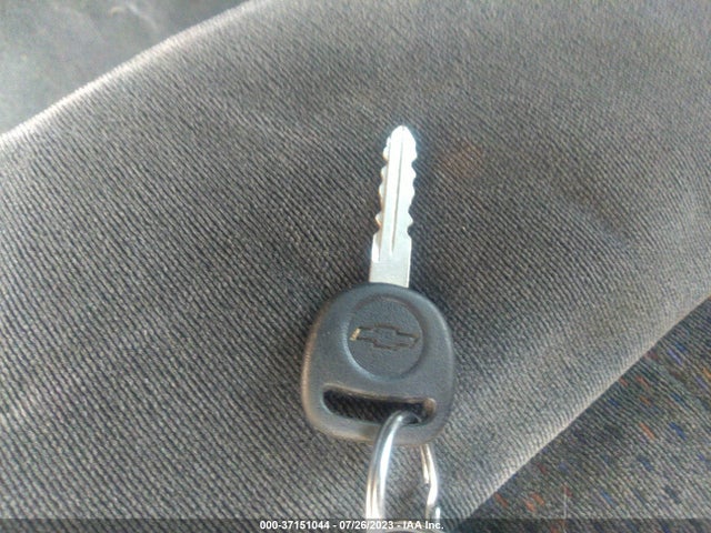 2002 CHEVROLET SILVERADO 1500 LS VIN: 1GCEK19T22E220958