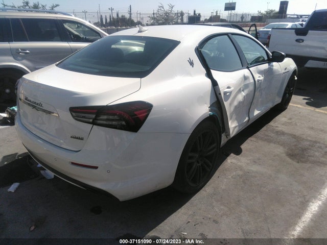 2022 Maserati Ghibli, VIN: ZAM57XSAXN1388920