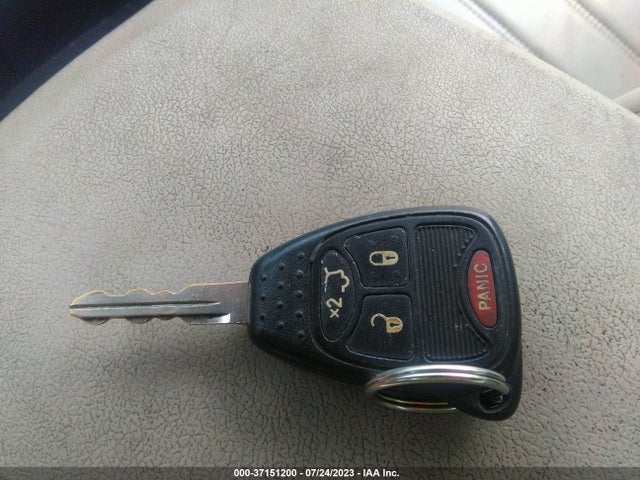 2006 CHRYSLER 300 C VIN: 2C3KA63H66H488048