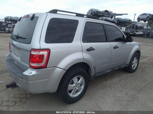 2011 FORD ESCAPE XLT VIN: 1FMCU0D71BKA27574