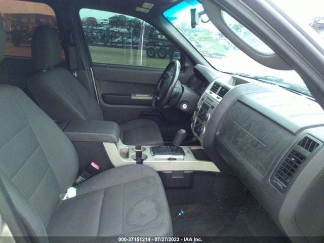 2011 FORD ESCAPE XLT VIN: 1FMCU0D71BKA27574