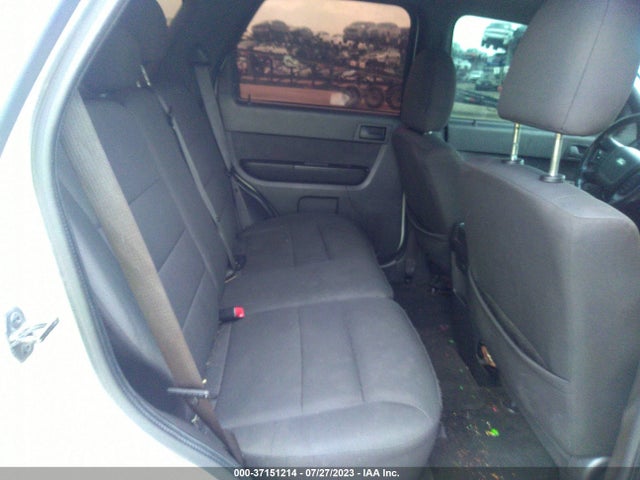 2011 FORD ESCAPE XLT VIN: 1FMCU0D71BKA27574