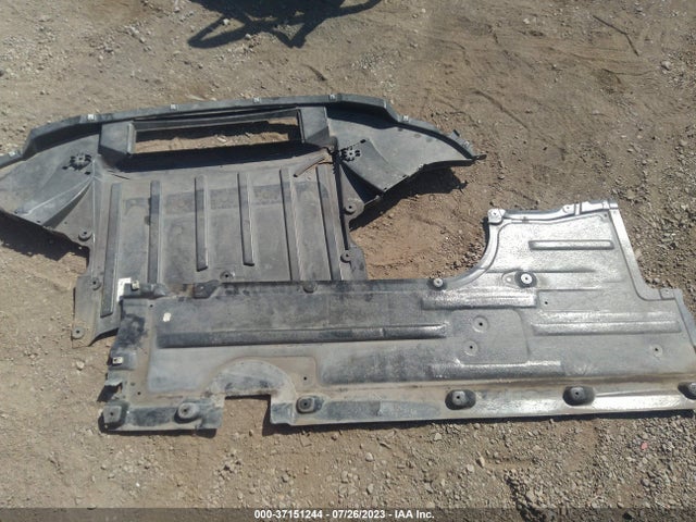 BMW M5 2014 WBSFV9C54ED097557 Image 12
