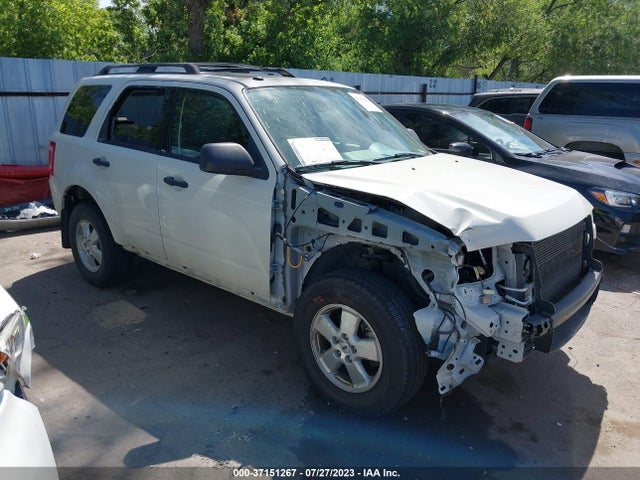 2009 FORD ESCAPE XLT VIN: 1FMCU03729KB78242