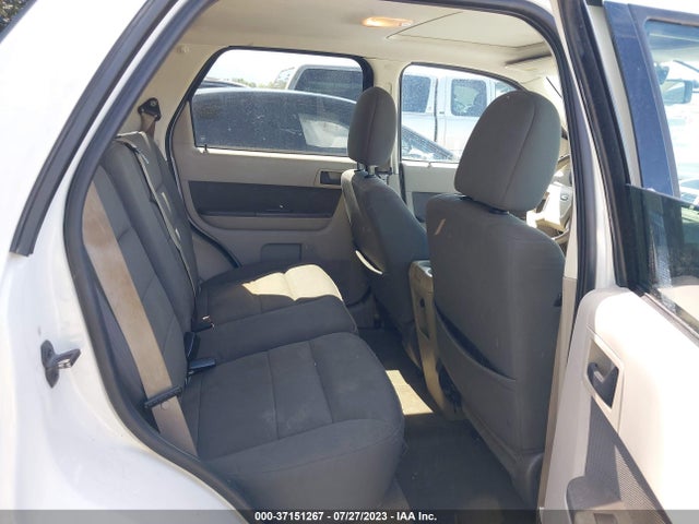 2009 FORD ESCAPE XLT VIN: 1FMCU03729KB78242