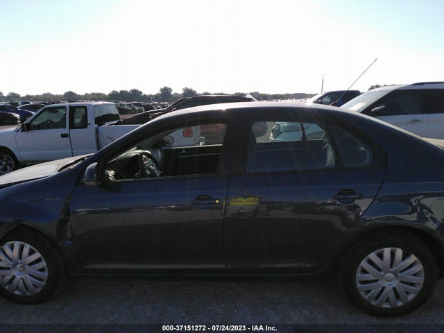 2010 VOLKSWAGEN JETTA S VIN: 3VWJX7AJ3AM078946
