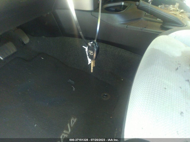 Toyota Rav4 Xle 2016 2T3WFREV6GW289747 Image 3