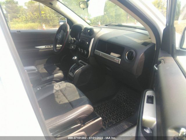 1C4NJDEB0ED623414 Jeep Compass Latitude