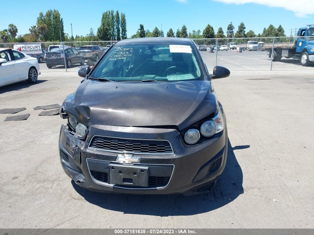 Chevrolet SONIC LT 2015 1G1JC5SG6F4211975 Image 12