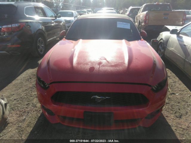 1FATP8EM2F5393553 Ford Mustang V6