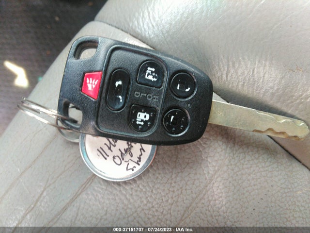 2011 HONDA ODYSSEY EX-L VIN: 5FNRL5H69BB049819