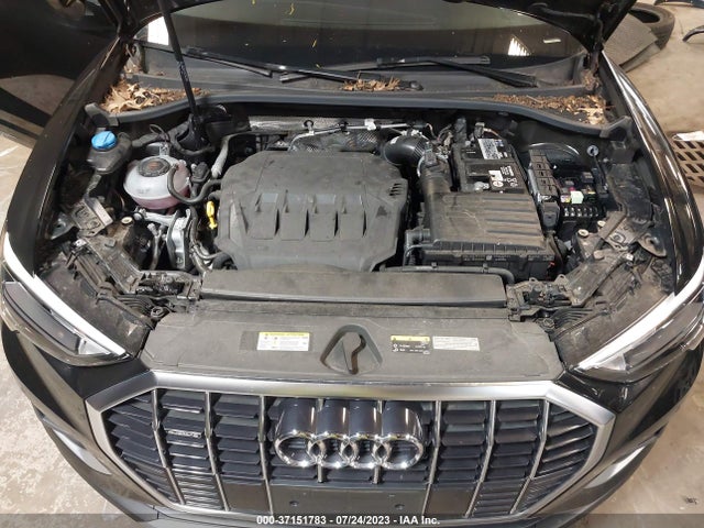 WA1AUCF38M1154817 Audi Q3 PREMIUM