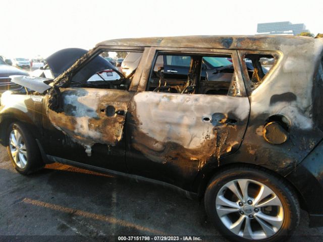 KNDJP3A57G7242135 KIA SOUL +