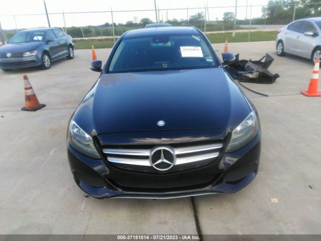 55SWF4JB8HU188004 Mercedes-Benz C-class C 300