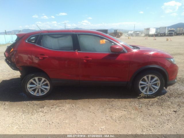 JN1BJ1CR9JW282971 Nissan Rogue Sport S