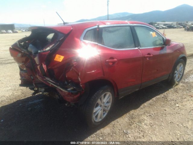 JN1BJ1CR9JW282971 Nissan Rogue Sport S