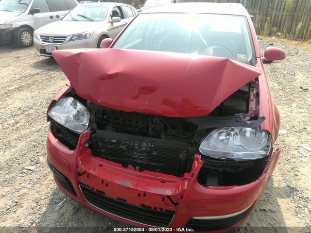2010 VOLKSWAGEN JETTA SEDAN SE VIN: 3VWRZ7AJ6AM013781