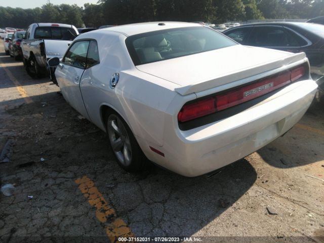 2C3CDYAGXEH231877 Dodge Challenger Sxt Plus